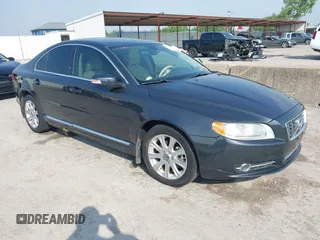 2011 Volvo S80 3.2L z VIN YV1952AS2B1144001, wystawiony jako IAAI lot #42279471 z przebiegiem 107 984 mil mil oraz . Historia ofert i sprzedaży dostępna na DreamBid. Obrazek 1.