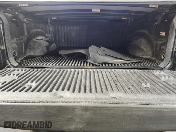 2022 Ram 1500 Big Horn z VIN 1C6RRFFG4NN269611, wystawiony jako IAAI lot #42566377 z przebiegiem 97 169 mil mil oraz . Historia ofert i sprzedaży dostępna na DreamBid. Obrazek 18.