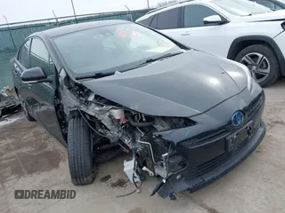 2021 Toyota Prius LE z VIN JTDL9MFU8M3030453, wystawiony jako IAAI lot #41553283 z przebiegiem 104 205 mil mil oraz . Historia ofert i sprzedaży dostępna na DreamBid. Obrazek 1.