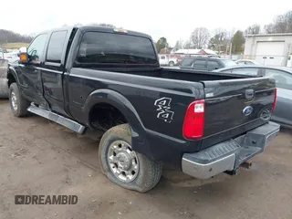 2015 Ford F-250 Lariat with VIN 1FT7W2B67FEC40068, listed as a IAAI auction lot 41830833 with 84,555 mi miles and . Bid and sale history available at DreamBid. Image 3.