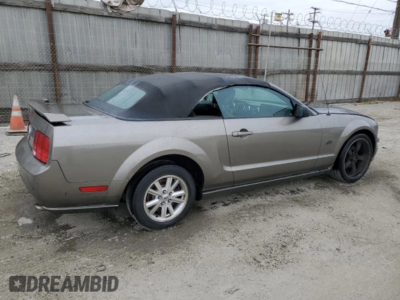 2005 Ford Mustang GT Deluxe with VIN 1ZVFT85H055192915, listed as a Copart auction lot 53506295 with 115,462 mi miles and Clean Title. Bid and sale history available at DreamBid. Image 3.