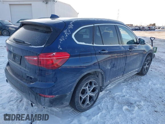 2019 BMW X1 xDrive28i z VIN WBXHT3C54K5L36472, wystawiony jako IAAI lot #41391927 z przebiegiem 88 950 mil mil oraz . Historia ofert i sprzedaży dostępna na DreamBid. Obrazek 4.