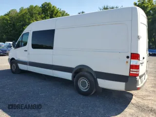 2011 Freightliner Sprinter z VIN WDRPE8CC7B5506404, wystawiony jako Copart lot #55090695 z przebiegiem 360 357 mil mil oraz Czysty tytuł • Clean title. Historia ofert i sprzedaży dostępna na DreamBid. Obrazek 2.