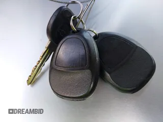2014 Chevrolet Impala LT с VIN 2G1WB5E31E1100066, выставлен на аукционе IAAI как лот 42240075 с пробегом 175 209 миль миль и . История ставок и продаж доступна на DreamBid. Изображение 11.