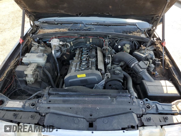 1992 Volvo 960 with VIN YV1KW9510N0005570, listed as a Copart auction lot 70897964 with 254,533 mi miles and Salvage title. Bid and sale history available at DreamBid. Image 11.
