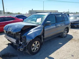 2005 Toyota Highlander with VIN JTEEP21A150132708, listed as a IAAI auction lot 41775706 with 151,719 mi miles. Bid and sale history available at carsss.com. Image 20.