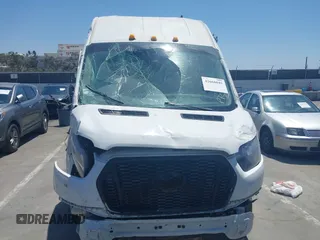2022 Ford Transit Cargo with VIN 1FTBF4XG3NKA44975, listed as a IAAI auction lot 42666045 with 40,682 mi miles and . Bid and sale history available at DreamBid. Image 12.