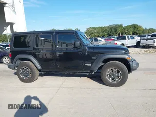 2021 Jeep Wrangler Unlimited Sport S с VIN 1C4HJXDN9MW770876, выставлен на аукционе IAAI как лот 40630311 с пробегом 62 235 миль миль и . История ставок и продаж доступна на DreamBid. Изображение 13.