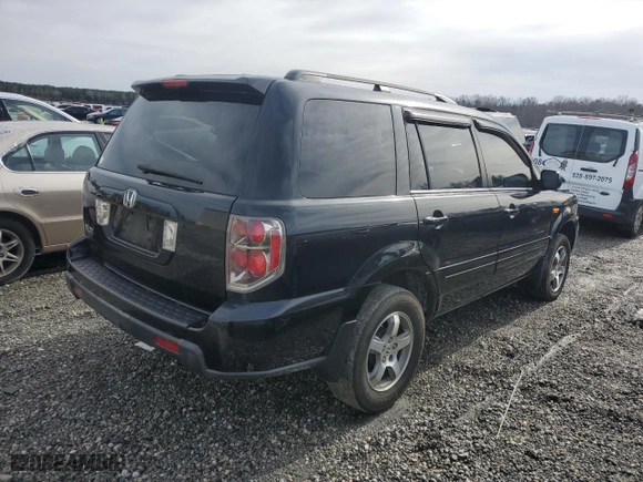2007 Honda Pilot EX-L with VIN 5FNYF28557B037747, listed as a Copart auction lot 43021495 with 199,402 mi miles and Salvage Title. Bid and sale history available at carsss.com. Image 3.