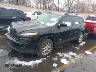 2017 Jeep Cherokee Sport with VIN 1C4PJMAB3HW599844, listed as a IAAI auction lot 41612508 with 112,237 mi miles. Bid and sale history available at carsss.com. Image 17.