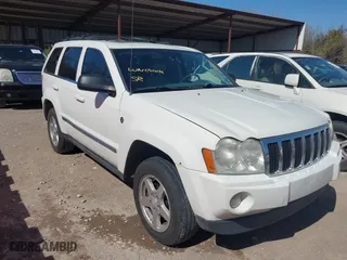 2006 Jeep Grand Cherokee Limited with VIN 1J4HR58276C362453, listed as a IAAI auction lot 41778855 with 197,635 mi miles. Bid and sale history available at carsss.com. Image 1.