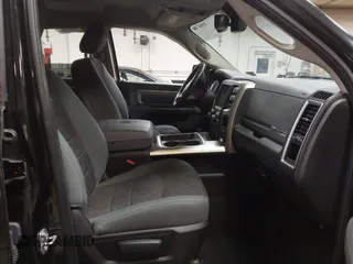 2018 Ram 1500 Big Horn with VIN 1C6RR7LG0JS352281, listed as a IAAI auction lot 39980706 with 56,822 mi miles. Bid and sale history available at carsss.com. Image 5.