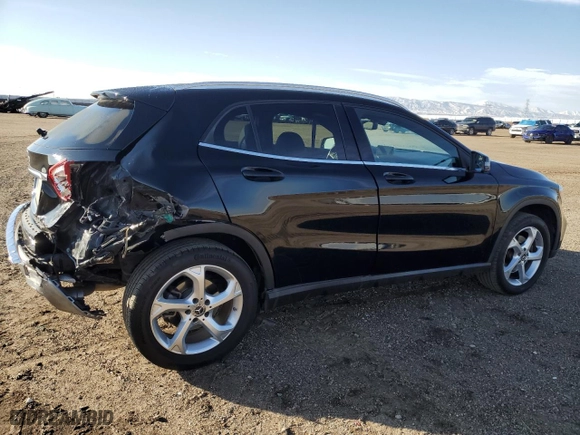 2019 Mercedes-Benz GLA with VIN WDCTG4EB9KU001373, listed as a Copart auction lot 42792065 with 84,575 mi miles and Salvage Title. Bid and sale history available at carsss.com. Image 3.