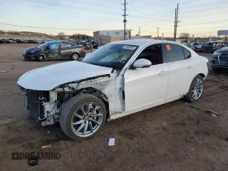 2017 Alfa Romeo Giulia with VIN ZARFAEBN0H7551521, listed as a Copart auction lot 81838884 with 0 mi miles and Salvage Title. Bid and sale history available at carsss.com. Image 1.
