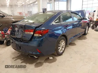 2019 Hyundai Sonata SE with VIN 5NPE24AF7KH803260, listed as a IAAI auction lot 41713958 with Not Provided miles and . Bid and sale history available at carsss.com. Image 4.