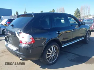 2004 Porsche Cayenne S with VIN WP1AB29P74LA64484, listed as a IAAI auction lot 41414202 with 163,535 mi miles. Bid and sale history available at carsss.com. Image 4.