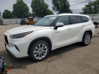 2021 Toyota Highlander Hybrid Limited with VIN 5TDXBRCH3MS016890, listed as a Copart auction lot 63082155 with 39,635 mi miles and Salvage title. Bid and sale history available at DreamBid. Image 1.