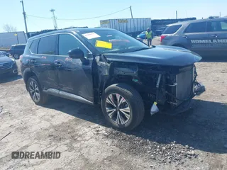 2021 Nissan Rogue SV z VIN JN8AT3BB8MW218030, wystawiony jako IAAI lot #41998115 z przebiegiem 39 331 mil mil oraz . Historia ofert i sprzedaży dostępna na DreamBid. Obrazek 1.