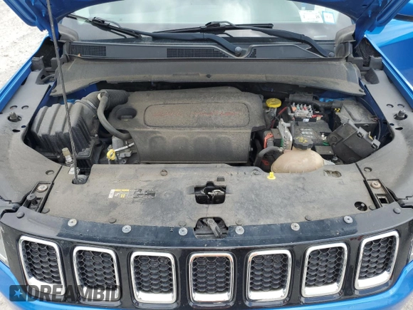 2017 Jeep Compass Latitude z VIN 3C4NJDBB2HT681625, wystawiony jako Copart lot #64820805 z przebiegiem 66 353 mil mil oraz Szkoda całkowita • Salvage title. Historia ofert i sprzedaży dostępna na DreamBid. Obrazek 12.