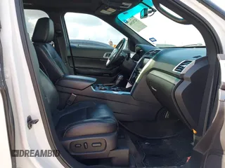 2014 Ford Explorer Sport с VIN 1FM5K8GT2EGA37267, выставлен на аукционе IAAI как лот 42702956 с пробегом 176 721 миль миль и . История ставок и продаж доступна на DreamBid. Изображение 5.