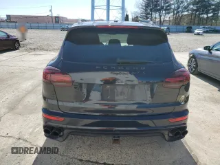 2016 Porsche Cayenne GTS z VIN WP1AD2A26GLA70890, wystawiony jako Copart lot #50872165 z przebiegiem 95 585 mil mil oraz Tytuł czysty. Historia ofert i sprzedaży dostępna na DreamBid. Obrazek 6.