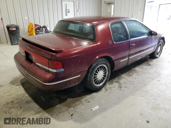 1997 Mercury Cougar z VIN 1MELM62WXVH603342, wystawiony jako Copart lot #56543965 z przebiegiem 151 497 mil mil oraz Czysty tytuł • Clean title. Historia ofert i sprzedaży dostępna na DreamBid. Obrazek 3.