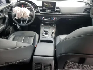 2020 Audi Q5 Premium Plus with VIN WA1BNAFY9L2017881, listed as a Copart auction lot 52328975 with 42,283 mi miles and Salvage Title. Bid and sale history available at carsss.com. Image 8.