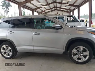 2018 Toyota Highlander Hybrid Limited with VIN 5TDDGRFH6JS038295, listed as a IAAI auction lot 42442074 with 248,875 mi miles and . Bid and sale history available at DreamBid. Image 13.