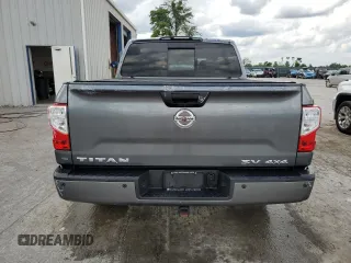 2017 Nissan Titan SV z VIN 1N6AA1E53HN539039, wystawiony jako Copart lot #58236775 z przebiegiem 67 033 mil mil oraz Szkoda całkowita • Salvage title. Historia ofert i sprzedaży dostępna na DreamBid. Obrazek 6.