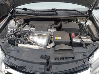 2017 Toyota Camry XLE with VIN 4T1BF1FK5HU371774, listed as a IAAI auction lot 41521132 with 102,582 mi miles. Bid and sale history available at carsss.com. Image 10.