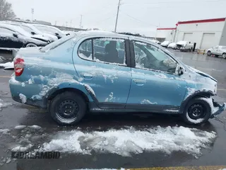 2000 Toyota ECHO with VIN JTDBT1236Y0092594, listed as a IAAI auction lot 41819056 with 1 mi miles. Bid and sale history available at carsss.com. Image 12.