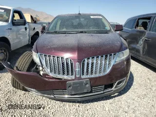 2011 Lincoln MKX with VIN 2LMDJ8JK2BBJ13009, listed as a Copart auction lot 70533664 with 93,933 mi miles and Salvage Title. Bid and sale history available at carsss.com. Image 5.