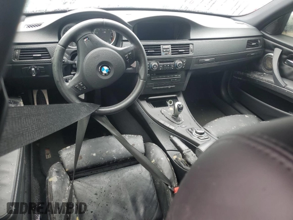 2011 BMW M3 z VIN WBSPM9C50BE203757, wystawiony jako Copart lot #74081084 z przebiegiem Nie podano mil oraz Szkoda całkowita • Salvage title. Historia ofert i sprzedaży dostępna na DreamBid. Obrazek 8.