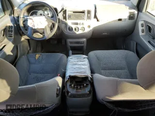 2003 Ford Escape XLT Popular with VIN 1FMCU03163KB00632, listed as a Copart auction lot 87512725 with 268,401 mi miles and Salvage Title. Bid and sale history available at carsss.com. Image 8.