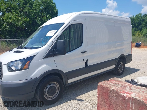 2018 Ford Transit с VIN 1FTYE1CM6JKB42254, выставлен на аукционе IAAI как лот 42615585 с пробегом 109 806 миль миль и . История ставок и продаж доступна на DreamBid. Изображение 6.