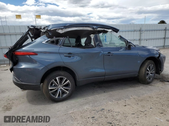 2023 Toyota Venza LE z VIN JTEAAAAH2PJ124184, wystawiony jako Copart lot #57526195 z przebiegiem 26 651 mil mil oraz Szkoda całkowita • Salvage title. Historia ofert i sprzedaży dostępna na DreamBid. Obrazek 3.