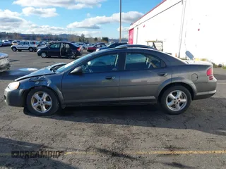 2005 Dodge Stratus SXT z VIN 1B3EL46R25N516995, wystawiony jako IAAI lot #41059297 z przebiegiem 88 864 mil mil oraz . Historia ofert i sprzedaży dostępna na DreamBid. Obrazek 13.