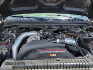 2005 Ford F-250 XL с VIN 1FTSW21P55EC70561, выставлен на аукционе Copart как лот 58500605 с пробегом 122 723 миль миль и На запчасти • Non repairable. История ставок и продаж доступна на DreamBid. Изображение 7.