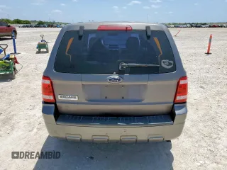 2009 Ford Escape XLS with VIN 1FMCU02739KC12318, listed as a Copart auction lot 61251485 with 179,335 mi miles and Salvage title. Bid and sale history available at DreamBid. Image 6.