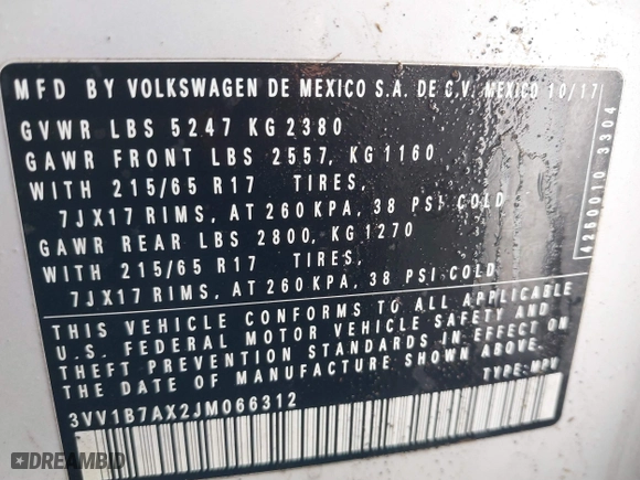 2018 Volkswagen Tiguan S with VIN 3VV1B7AX2JM066312, listed as a IAAI auction lot 41641390 with 133,000 mi miles. Bid and sale history available at carsss.com. Image 9.