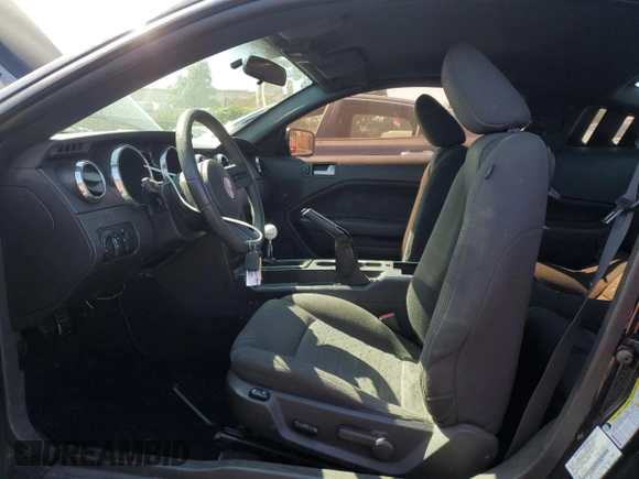 2008 Ford Mustang GT Deluxe with VIN 1ZVHT82H185138590, listed as a Copart auction lot 62861755 with 151,316 mi miles and Salvage title. Bid and sale history available at DreamBid. Image 7.