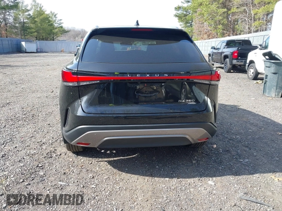2024 Lexus RX 350 z VIN 2T2BAMCA6RC079450, wystawiony jako IAAI lot #41781873 z przebiegiem 6749 mil mil oraz . Historia ofert i sprzedaży dostępna na DreamBid. Obrazek 16.
