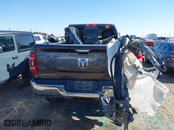2019 Ram 2500 Laramie with VIN 3C6UR5FL3KG595244, listed as a IAAI auction lot 41849851 with Not Provided miles. Bid and sale history available at carsss.com. Image 16.