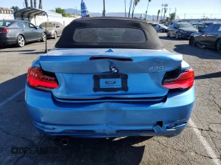 2018 BMW 2 Series 230i with VIN WBA2M7C5XJVA97368, listed as a Copart auction lot 88564715 with 30,298 mi miles and Salvage Title. Bid and sale history available at carsss.com. Image 6.