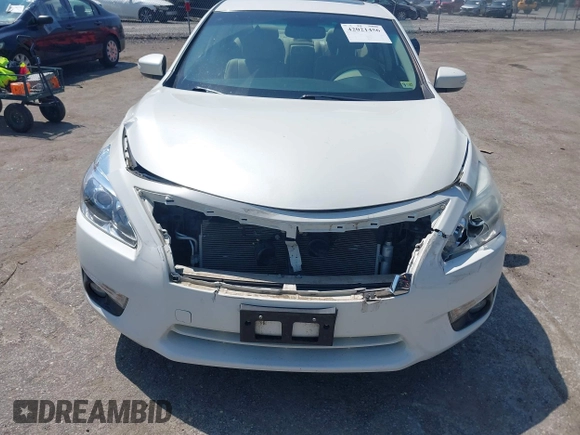 2015 Nissan Altima S with VIN 1N4AL3AP2FN399469, listed as a IAAI auction lot 42021456 with 33,885 mi miles and . Bid and sale history available at DreamBid. Image 6.