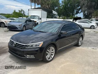 2018 Volkswagen Passat SEL Premium z VIN 1VWCA7A30JC015249, wystawiony jako Copart lot #59337915 z przebiegiem 115 645 mil mil oraz Czysty tytuł • Clean title. Historia ofert i sprzedaży dostępna na DreamBid. Obrazek 2.