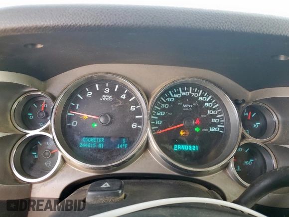 2010 GMC Sierra 1500 with VIN 1GTSKVEA4AZ241610, listed as a Copart auction lot 45301635 with 244,815 mi miles and Salvage Title. Bid and sale history available at DreamBid. Image 9.