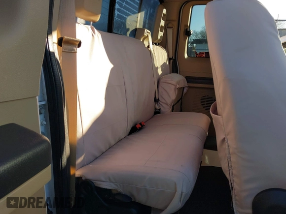 2016 Ford Super Duty F-250 SRW XLT with VIN 1FT7X2B69GEB82415, listed as a IAAI auction lot 41839758 with 45,000 mi miles. Bid and sale history available at carsss.com. Image 8.