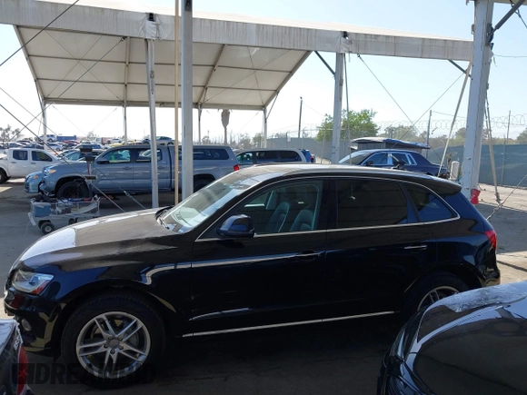 2015 Audi Q5 Premium Plus z VIN WA1LFAFP0FA013351, wystawiony jako IAAI lot #42537653 z przebiegiem 98 842 mil mil oraz . Historia ofert i sprzedaży dostępna na DreamBid. Obrazek 14.