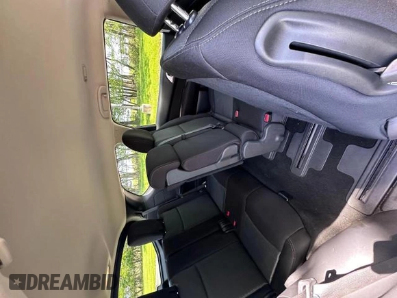 2017 Nissan Pathfinder SL with VIN 5N1DR2MM0HC640568, listed as a Copart auction lot 55538655 with 115,815 mi miles and Clean Title. Bid and sale history available at carsss.com. Image 6.